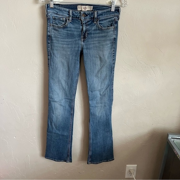 Hollister Boot Cut Short Denim Jeans - Picture 2 of 7